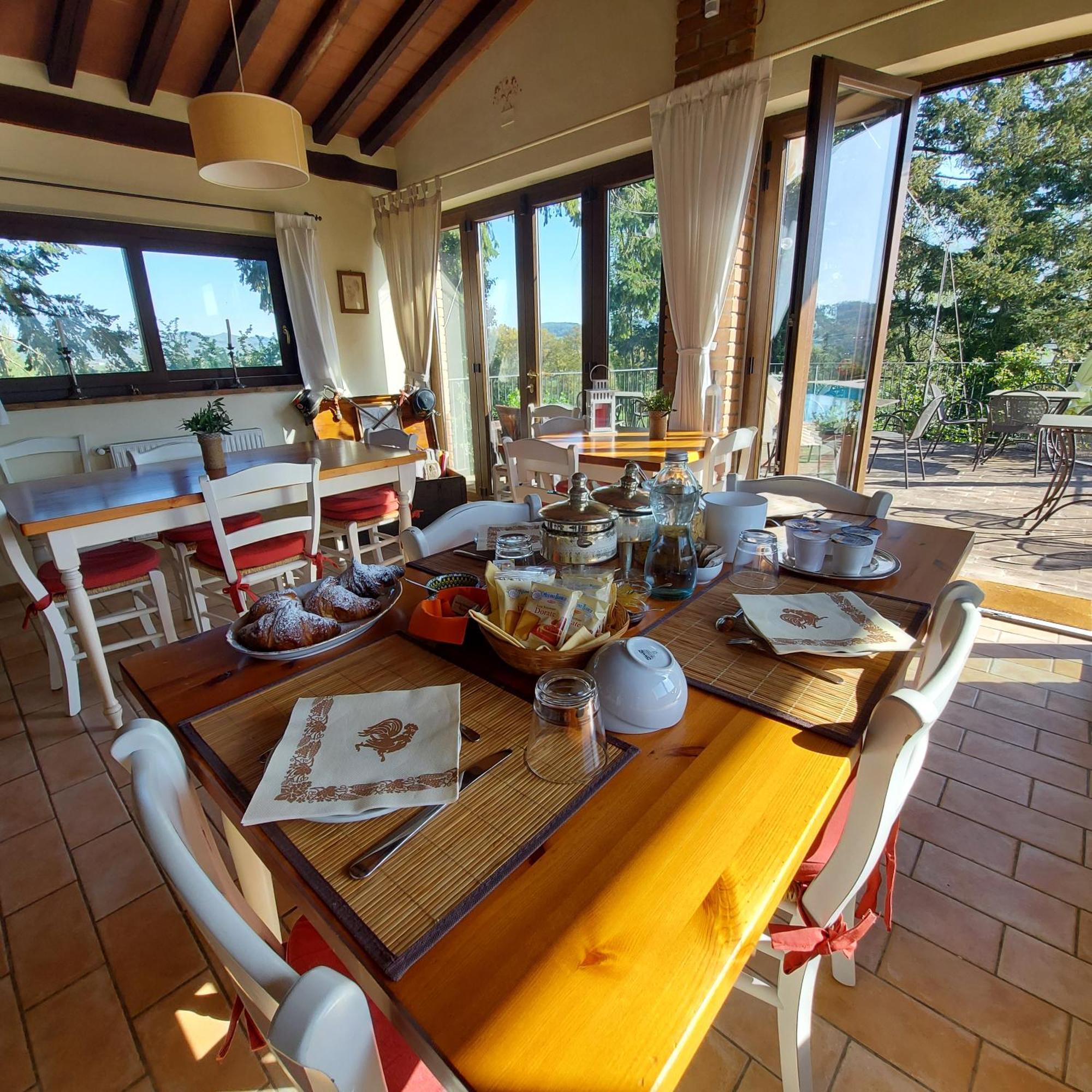 Agriturismo Sant'Illuminato Calzolaro Luaran gambar