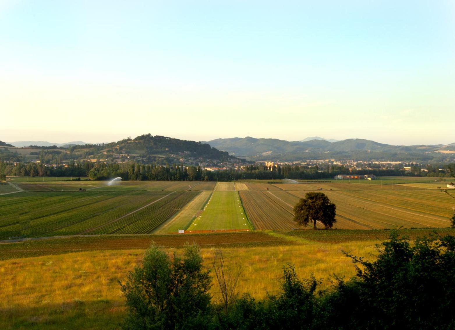 Agriturismo Sant'Illuminato Calzolaro Luaran gambar